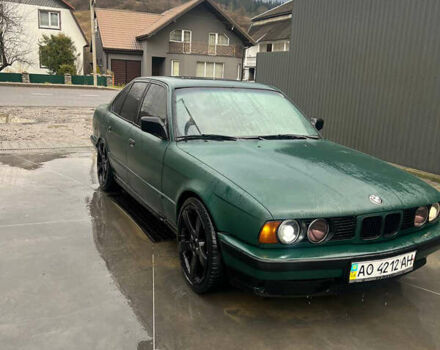Зеленый БМВ 5 Серия, объемом двигателя 2 л и пробегом 320 тыс. км за 1800 $, фото 1 на Automoto.ua