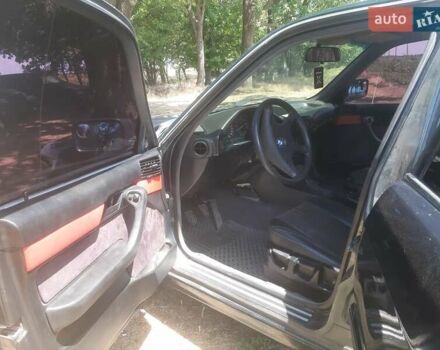 Зелений БМВ 5 Серія, об'ємом двигуна 2.5 л та пробігом 369 тис. км за 3000 $, фото 17 на Automoto.ua