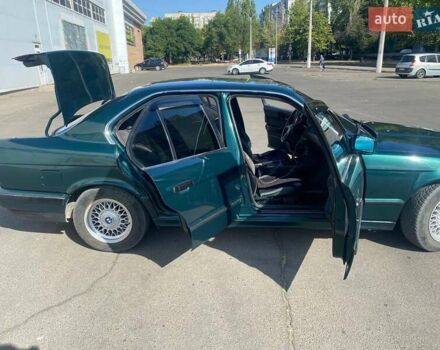 Зеленый БМВ 5 Серия, объемом двигателя 2 л и пробегом 260 тыс. км за 3800 $, фото 6 на Automoto.ua