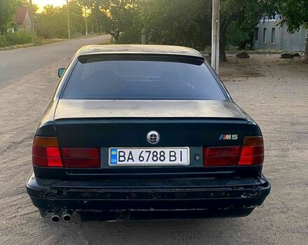 Зелений БМВ 5 Серія, об'ємом двигуна 3.4 л та пробігом 240 тис. км за 2300 $, фото 2 на Automoto.ua