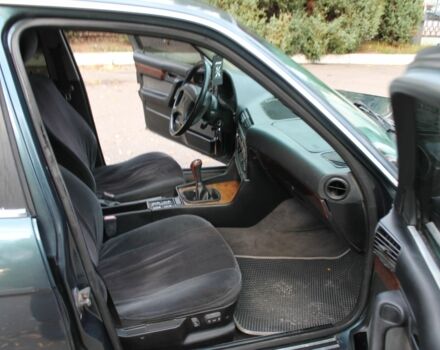 Зелений БМВ 5 Серія, об'ємом двигуна 2.5 л та пробігом 200 тис. км за 3500 $, фото 16 на Automoto.ua