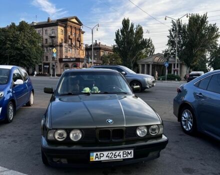 Зеленый БМВ 5 Серия, объемом двигателя 2.5 л и пробегом 300 тыс. км за 2500 $, фото 2 на Automoto.ua