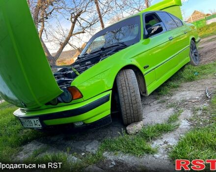 Зеленый БМВ 5 Серия, объемом двигателя 2.5 л и пробегом 530 тыс. км за 2700 $, фото 1 на Automoto.ua