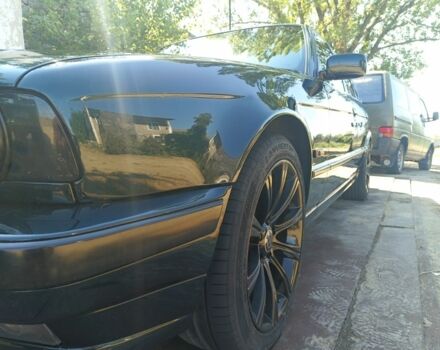 Зеленый БМВ 5 Серия, объемом двигателя 2 л и пробегом 500 тыс. км за 4500 $, фото 5 на Automoto.ua