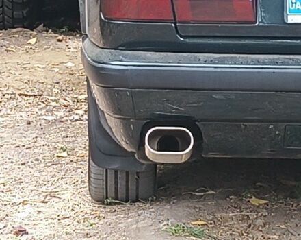 Зеленый БМВ 5 Серия, объемом двигателя 2 л и пробегом 500 тыс. км за 4500 $, фото 3 на Automoto.ua