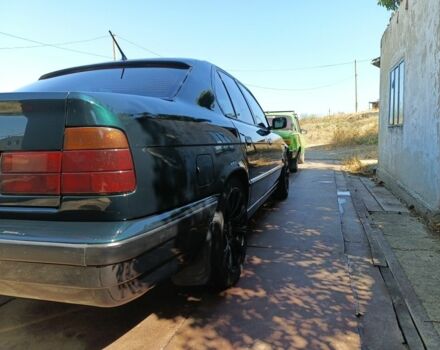 Зеленый БМВ 5 Серия, объемом двигателя 2 л и пробегом 500 тыс. км за 4500 $, фото 12 на Automoto.ua