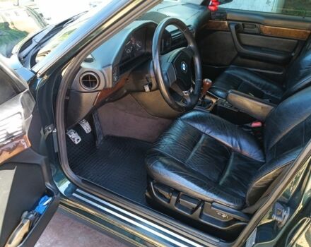 Зеленый БМВ 5 Серия, объемом двигателя 2 л и пробегом 500 тыс. км за 4500 $, фото 17 на Automoto.ua