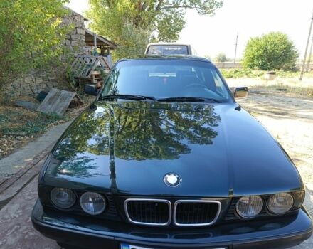 Зеленый БМВ 5 Серия, объемом двигателя 2 л и пробегом 500 тыс. км за 4500 $, фото 6 на Automoto.ua