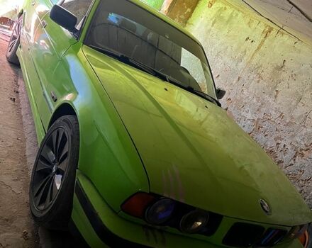 Зеленый БМВ 5 Серия, объемом двигателя 2.5 л и пробегом 530 тыс. км за 2700 $, фото 7 на Automoto.ua