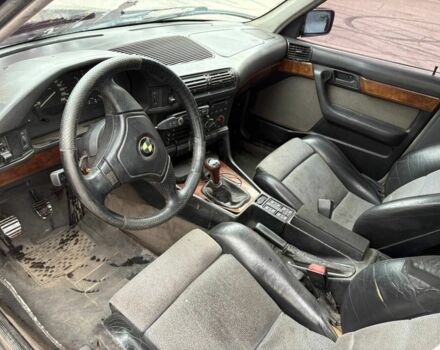 Зеленый БМВ 5 Серия, объемом двигателя 2 л и пробегом 300 тыс. км за 1500 $, фото 7 на Automoto.ua