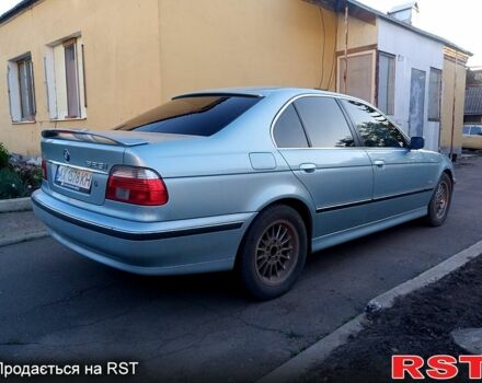 Зеленый БМВ 5 Серия, объемом двигателя 2.4 л и пробегом 318 тыс. км за 4200 $, фото 1 на Automoto.ua