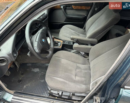 Зеленый БМВ 5 Серия, объемом двигателя 2.5 л и пробегом 467 тыс. км за 3900 $, фото 13 на Automoto.ua