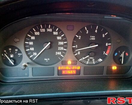 Зеленый БМВ 5 Серия, объемом двигателя 2.4 л и пробегом 318 тыс. км за 4200 $, фото 5 на Automoto.ua