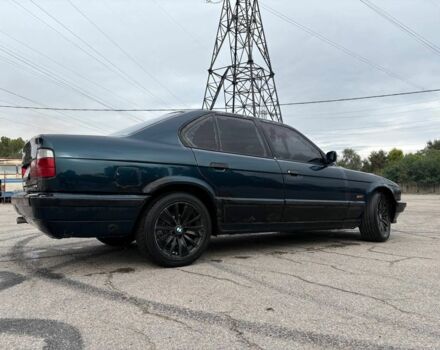 Зеленый БМВ 5 Серия, объемом двигателя 2 л и пробегом 300 тыс. км за 1500 $, фото 3 на Automoto.ua