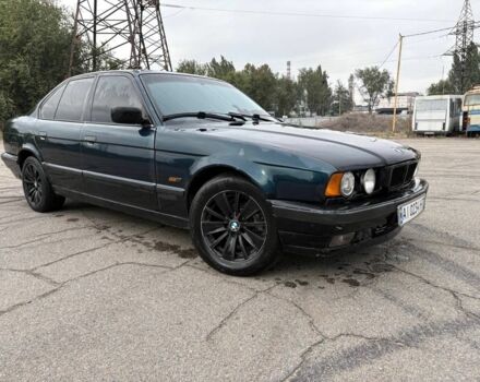 Зеленый БМВ 5 Серия, объемом двигателя 2 л и пробегом 300 тыс. км за 1500 $, фото 1 на Automoto.ua