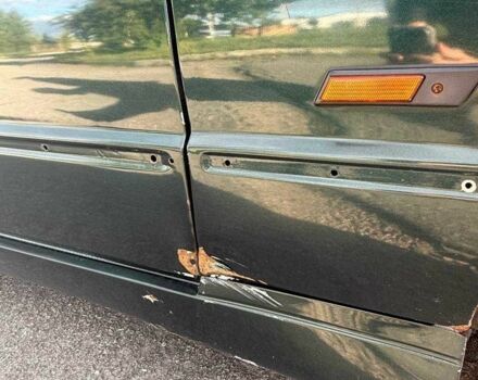 Зеленый БМВ 5 Серия, объемом двигателя 2 л и пробегом 3 тыс. км за 1899 $, фото 7 на Automoto.ua