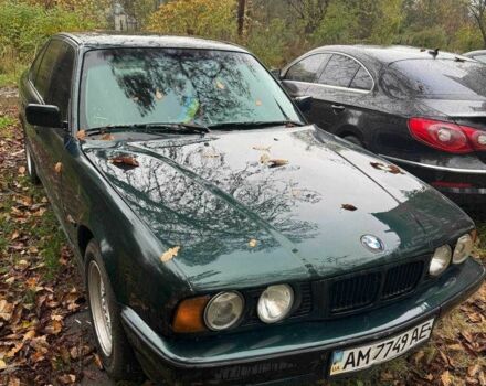 Зеленый БМВ 5 Серия, объемом двигателя 2 л и пробегом 3 тыс. км за 1899 $, фото 1 на Automoto.ua