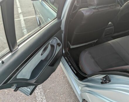 Зеленый БМВ 5 Серия, объемом двигателя 2 л и пробегом 330 тыс. км за 4800 $, фото 21 на Automoto.ua