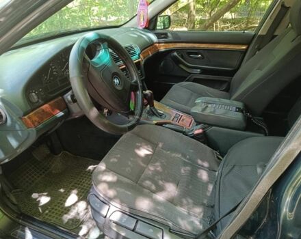 Зеленый БМВ 5 Серия, объемом двигателя 2 л и пробегом 270 тыс. км за 3200 $, фото 1 на Automoto.ua