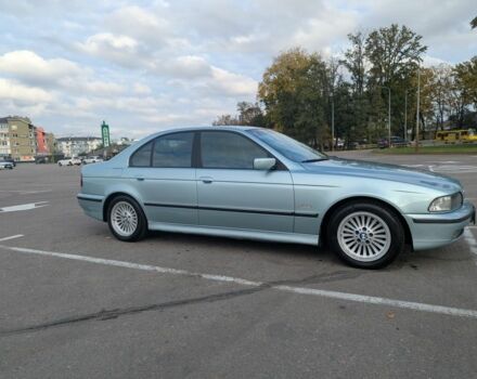 Зеленый БМВ 5 Серия, объемом двигателя 2 л и пробегом 330 тыс. км за 4800 $, фото 1 на Automoto.ua