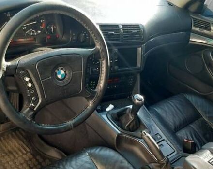 Зеленый БМВ 5 Серия, объемом двигателя 1.99 л и пробегом 355 тыс. км за 4650 $, фото 4 на Automoto.ua