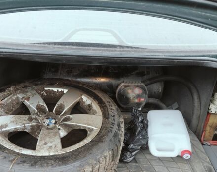 Зелений БМВ 5 Серія, об'ємом двигуна 2.8 л та пробігом 100 тис. км за 2000 $, фото 2 на Automoto.ua