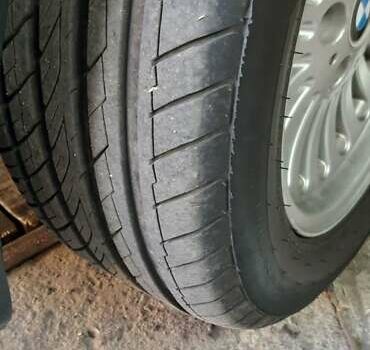 Зеленый БМВ 5 Серия, объемом двигателя 1.99 л и пробегом 355 тыс. км за 4650 $, фото 16 на Automoto.ua