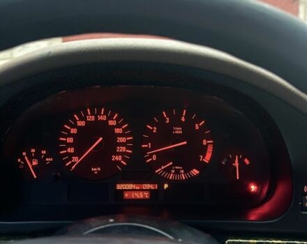 Зеленый БМВ 5 Серия, объемом двигателя 2.8 л и пробегом 300 тыс. км за 4600 $, фото 13 на Automoto.ua