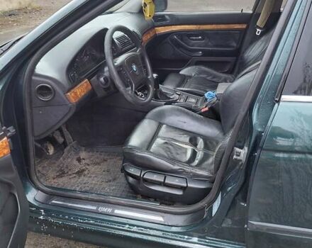 Зелений БМВ 5 Серія, об'ємом двигуна 2 л та пробігом 350 тис. км за 3400 $, фото 8 на Automoto.ua