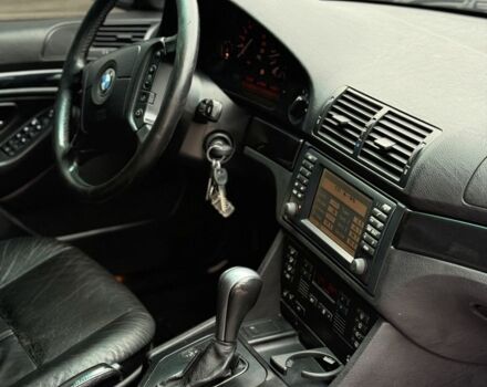 Зеленый БМВ 5 Серия, объемом двигателя 4.4 л и пробегом 300 тыс. км за 6400 $, фото 6 на Automoto.ua