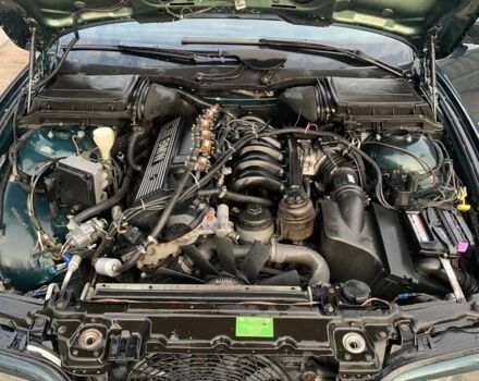 Зеленый БМВ 5 Серия, объемом двигателя 2.8 л и пробегом 420 тыс. км за 3500 $, фото 8 на Automoto.ua