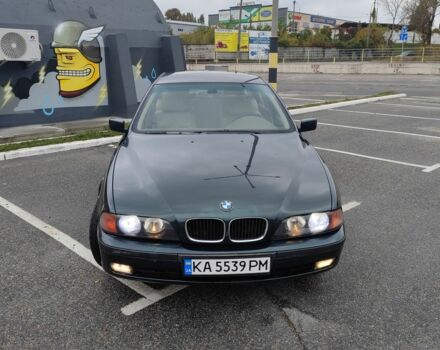 Зеленый БМВ 5 Серия, объемом двигателя 4.4 л и пробегом 360 тыс. км за 4600 $, фото 1 на Automoto.ua