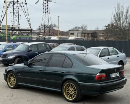 Зеленый БМВ 5 Серия, объемом двигателя 4.4 л и пробегом 300 тыс. км за 6400 $, фото 4 на Automoto.ua