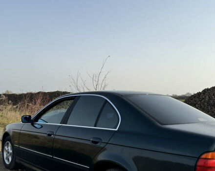 Зеленый БМВ 5 Серия, объемом двигателя 1.99 л и пробегом 340 тыс. км за 3150 $, фото 3 на Automoto.ua