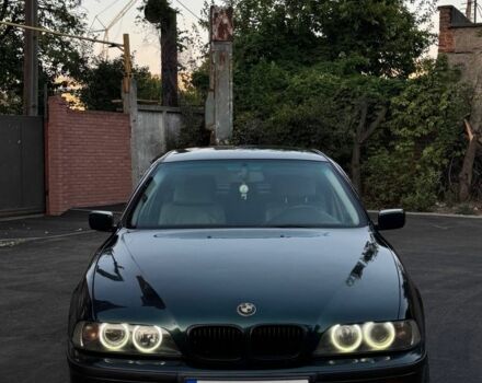 Зеленый БМВ 5 Серия, объемом двигателя 2 л и пробегом 450 тыс. км за 3800 $, фото 1 на Automoto.ua