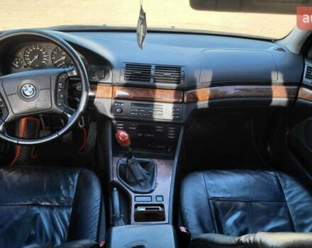 Зелений БМВ 5 Серія, об'ємом двигуна 1.99 л та пробігом 366 тис. км за 3500 $, фото 5 на Automoto.ua