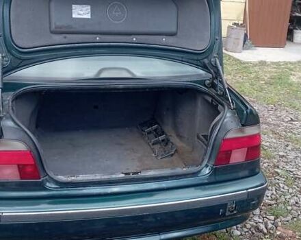 Зеленый БМВ 5 Серия, объемом двигателя 2.5 л и пробегом 350 тыс. км за 3500 $, фото 10 на Automoto.ua