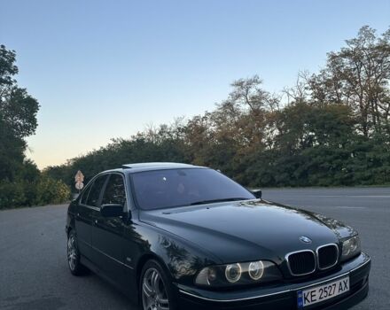 Зеленый БМВ 5 Серия, объемом двигателя 2 л и пробегом 301 тыс. км за 5300 $, фото 4 на Automoto.ua