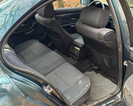 Зелений БМВ 5 Серія, об'ємом двигуна 2 л та пробігом 300 тис. км за 4600 $, фото 12 на Automoto.ua