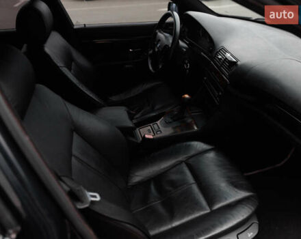 Зеленый БМВ 5 Серия, объемом двигателя 3 л и пробегом 510 тыс. км за 7500 $, фото 34 на Automoto.ua