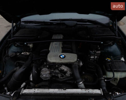 Зеленый БМВ 5 Серия, объемом двигателя 3 л и пробегом 510 тыс. км за 7500 $, фото 37 на Automoto.ua