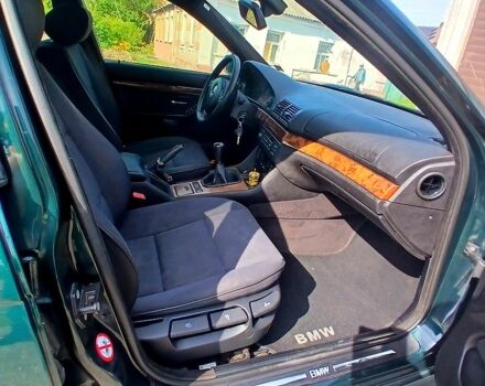 Зеленый БМВ 5 Серия, объемом двигателя 2 л и пробегом 350 тыс. км за 4500 $, фото 7 на Automoto.ua