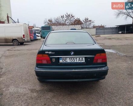 Зелений БМВ 5 Серія, об'ємом двигуна 1.99 л та пробігом 247 тис. км за 3600 $, фото 6 на Automoto.ua