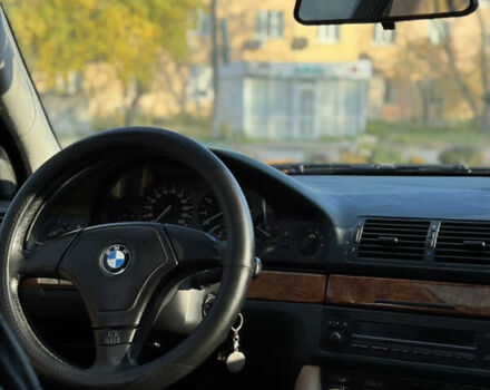 Зелений БМВ 5 Серія, об'ємом двигуна 2 л та пробігом 280 тис. км за 2999 $, фото 7 на Automoto.ua