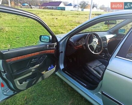 Зеленый БМВ 5 Серия, объемом двигателя 2.5 л и пробегом 315 тыс. км за 5500 $, фото 5 на Automoto.ua