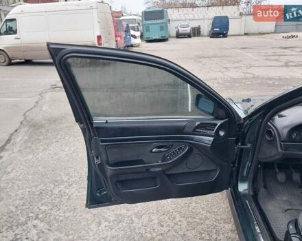 Зелений БМВ 5 Серія, об'ємом двигуна 1.99 л та пробігом 247 тис. км за 3600 $, фото 12 на Automoto.ua