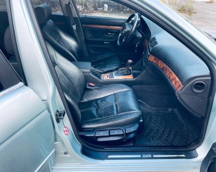 Зеленый БМВ 5 Серия, объемом двигателя 2.9 л и пробегом 278 тыс. км за 4990 $, фото 10 на Automoto.ua