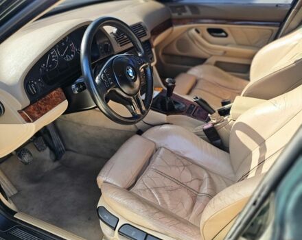 Зеленый БМВ 5 Серия, объемом двигателя 2.2 л и пробегом 281 тыс. км за 4900 $, фото 3 на Automoto.ua