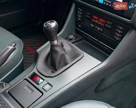 Зеленый БМВ 5 Серия, объемом двигателя 2.2 л и пробегом 247 тыс. км за 8800 $, фото 43 на Automoto.ua