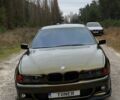 Зеленый БМВ 5 Серия, объемом двигателя 2.5 л и пробегом 370 тыс. км за 6500 $, фото 1 на Automoto.ua